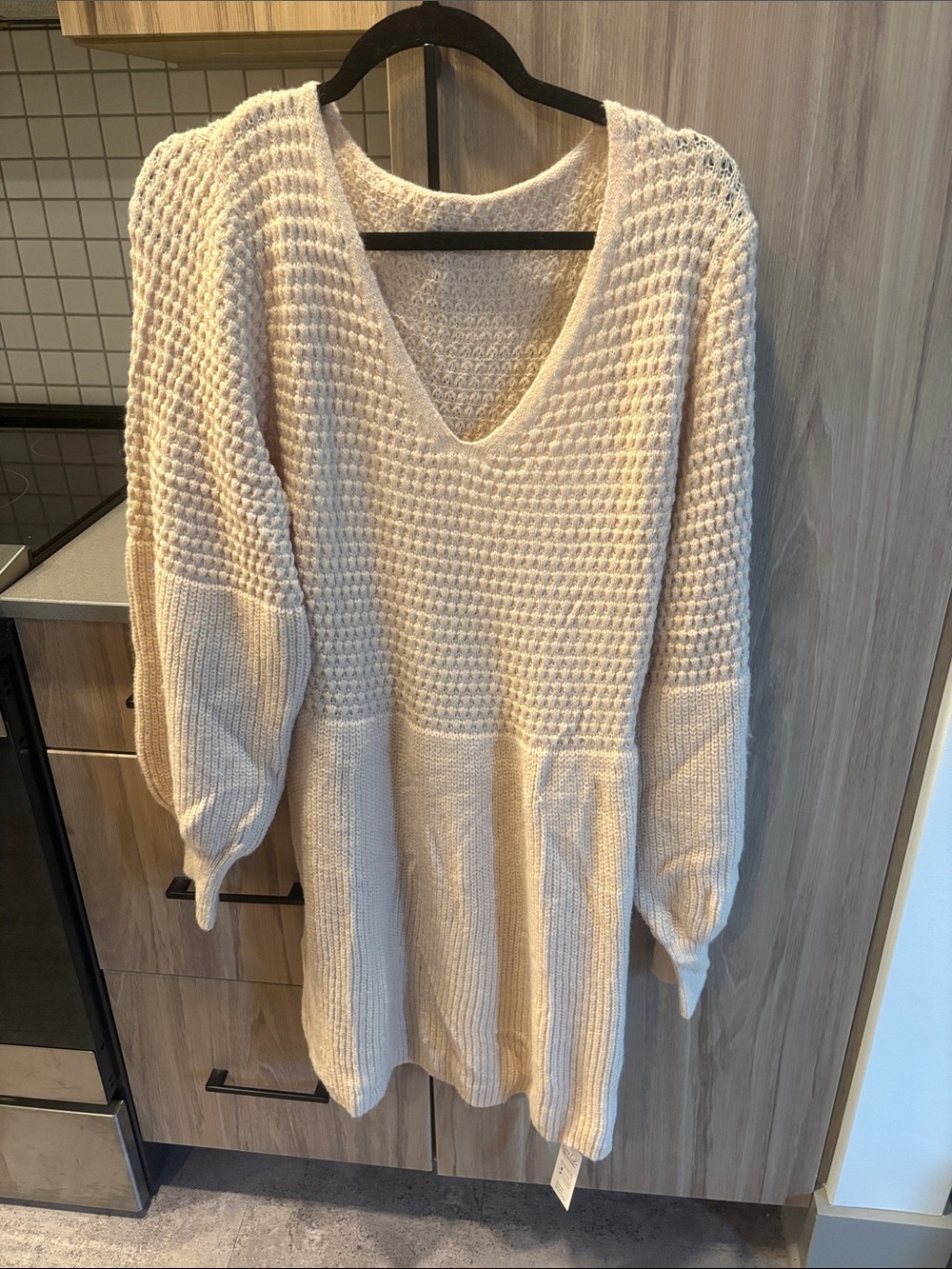 Cupshe Cream V-Neck Textured Knit Sweater